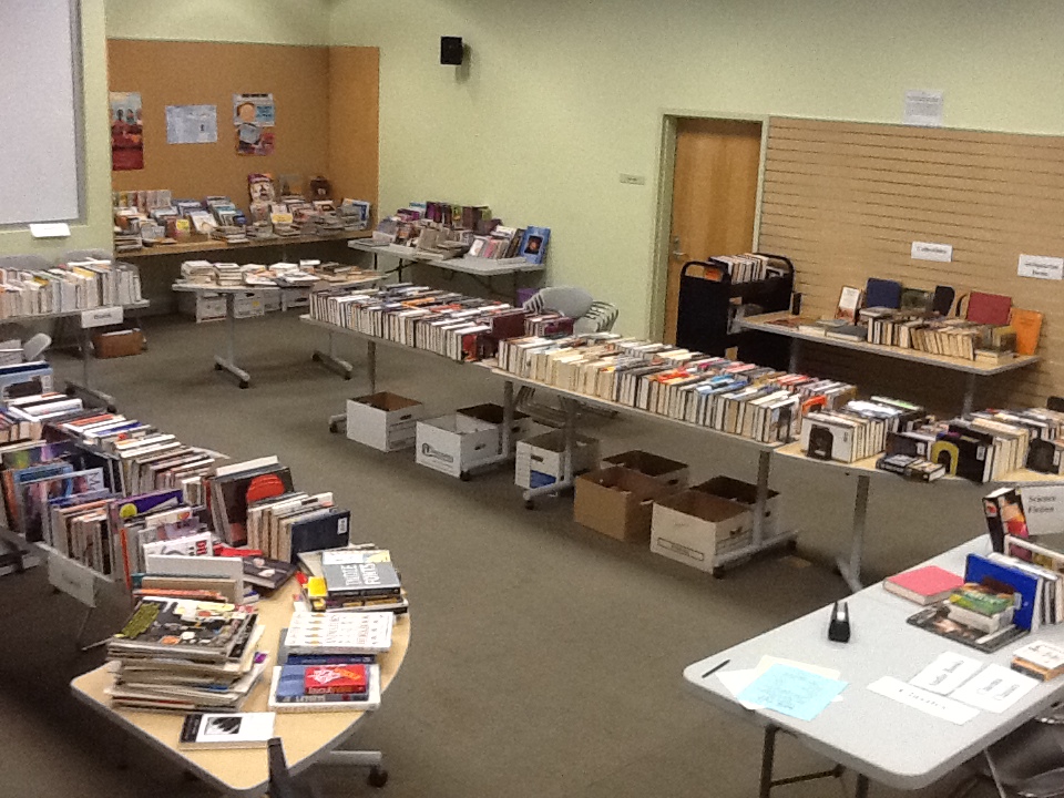 » Library Book Sale Spectacular