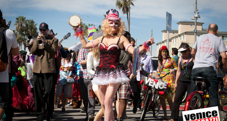 MARDI GRAS PARADE-102-X3