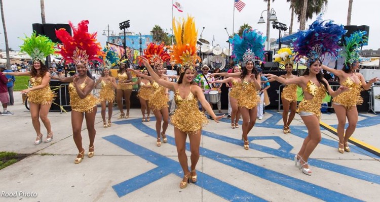 26196186_10155284475681045_8734170188861075816_n