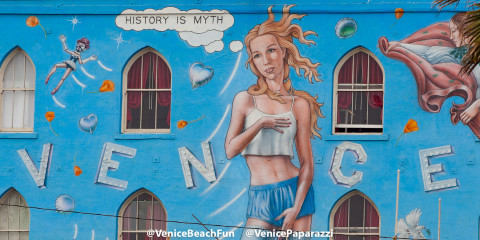 Venice Beach Fun. © Venice Paparazzi