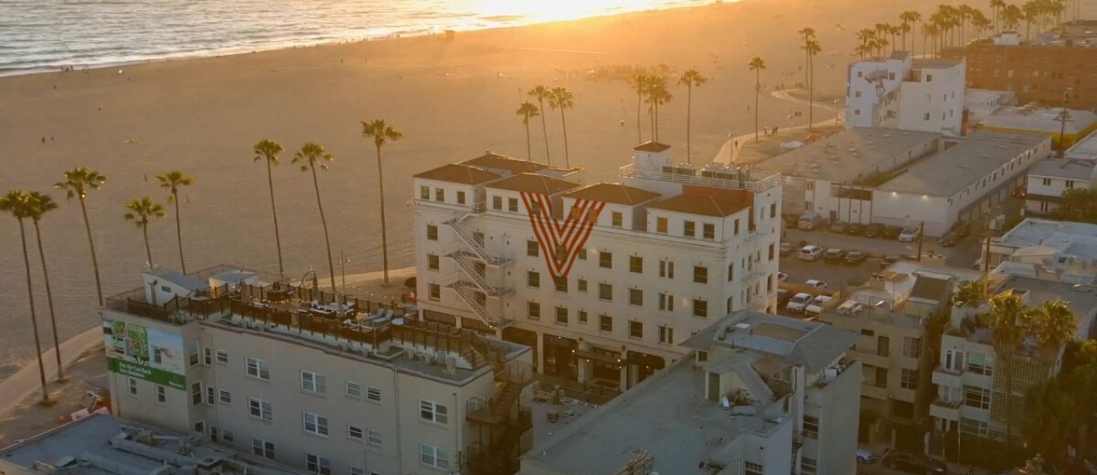 Book your next vacation at the Venice V Hotel!